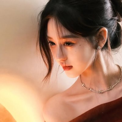 面纱之下